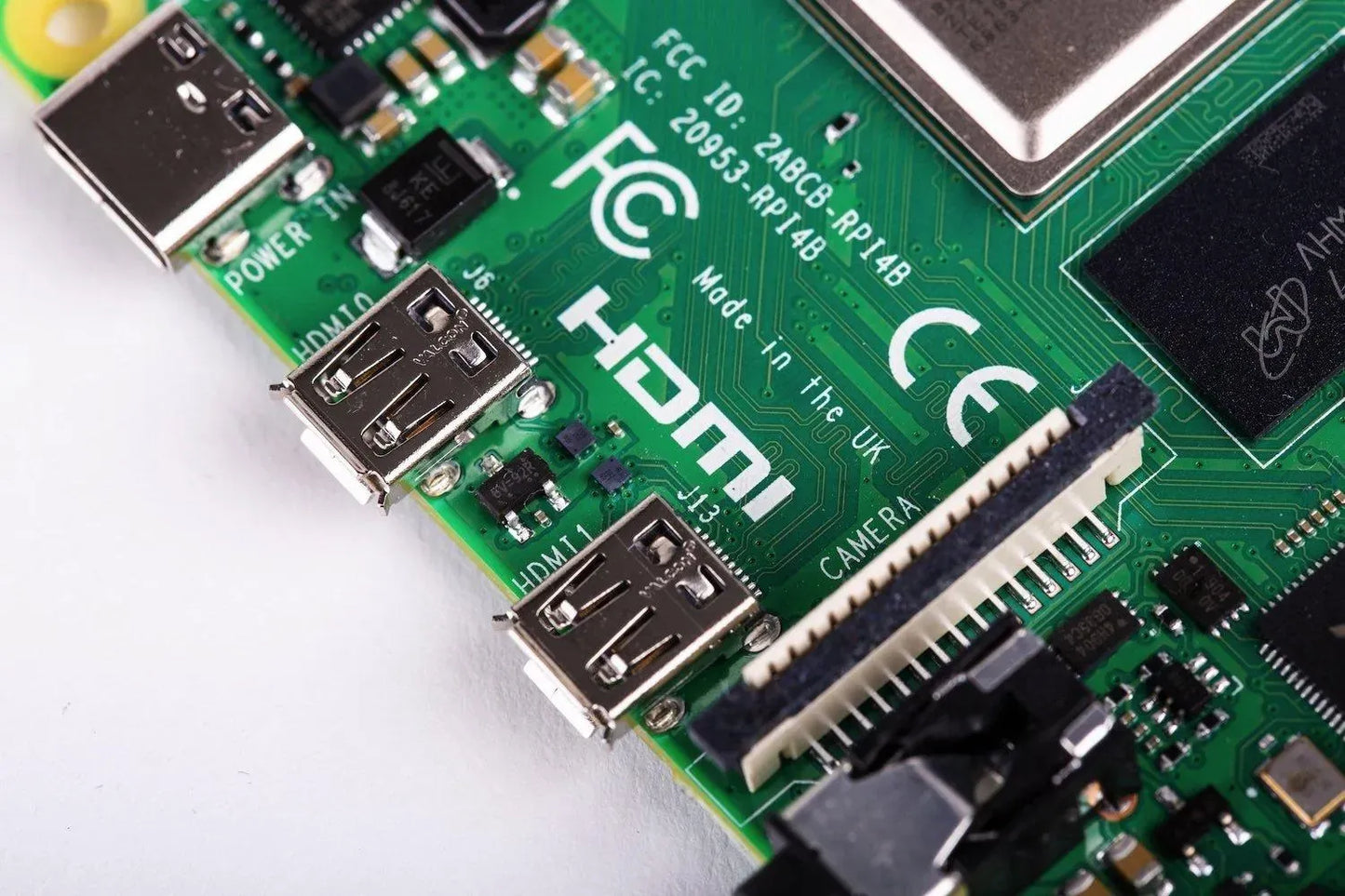 Raspberry Pi 4 Modell B – Einplatinencomputer (2 GB / 4 GB / 8 GB RAM)